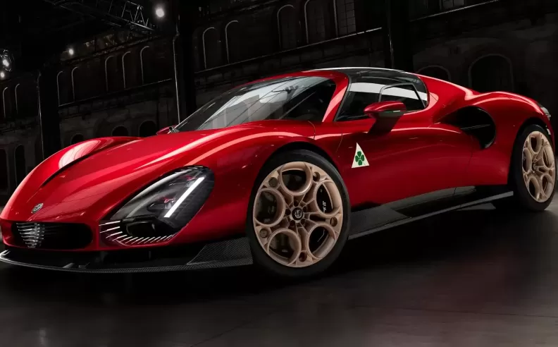 Alfa Romeo 33 Stradale returns to the Monza circuit, the scene of its debut in 1967