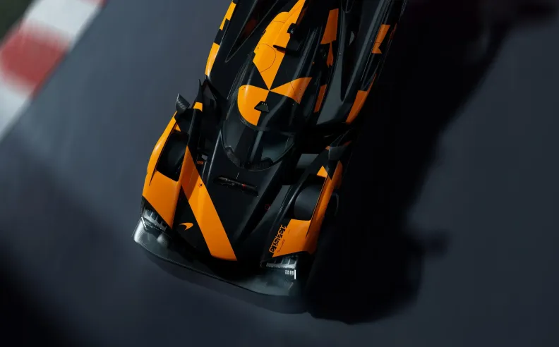 ماكلارين تعود إلى سباقات التحمل بقوة