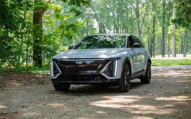 خيارات متنوعة وتكنولوجيا مساعدة السائق