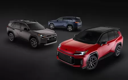 Toyota RAV4 2026 vs 2025 Full Comparison for Saudi Buyers