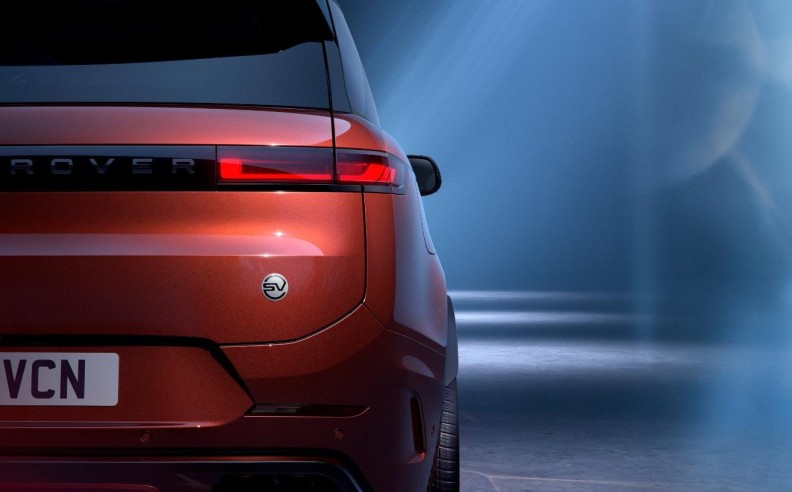 Performance, Innovation, and Interior Luxury of the SV Carbon