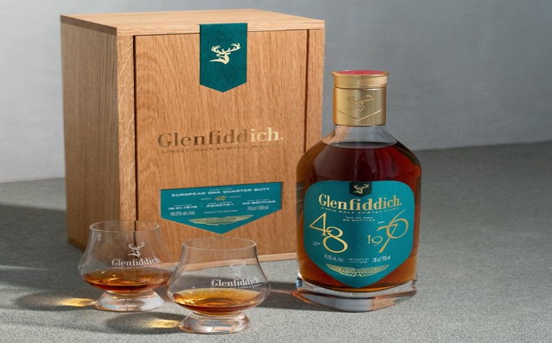 Aston Martin Announces Glenfiddich as Official Whisky Partner
