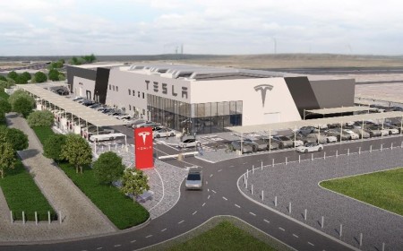 الدار تطوّر أول مركز متكامل لتجربة العملاء لـتسلا في أبوظبي على جزيرة ياس