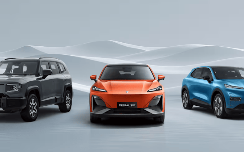 افتتاح صالات عرض ديبال الجديدة في الإمارات