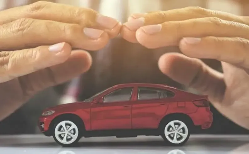 أسئلة شائعة عن شركات تأمين السيارات في الإمارات 2025