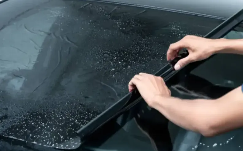 أفلام حماية زجاج ومصابيح السيارات