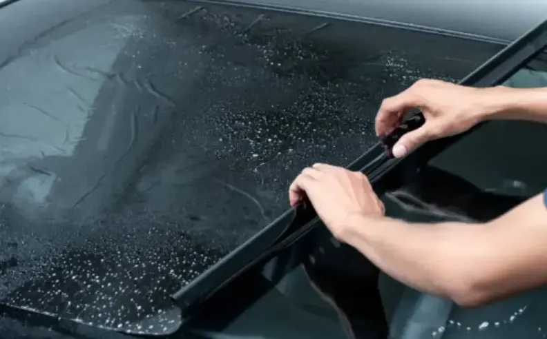 أفلام حماية زجاج ومصابيح السيارات