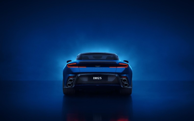 ديناميكية القيادة والتقنيات الهندسية المتقدمة