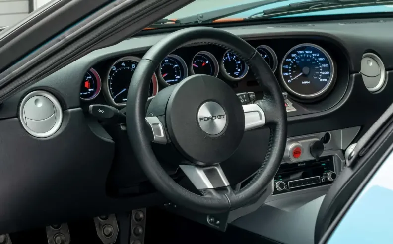 تاريخ مميز وحالة شبه مثالية