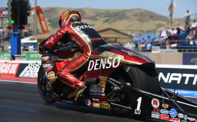 تجربة خيالية للدراجات النارية