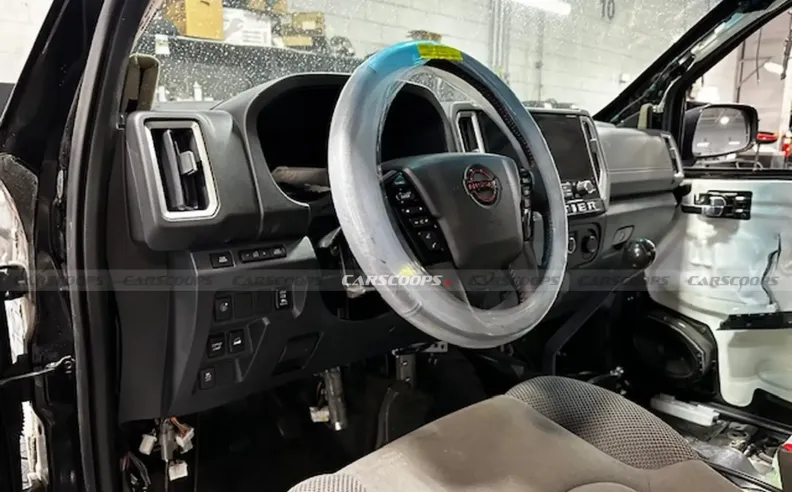 محرك V8 وناقل يدوي: عودة القيادة الممتعة