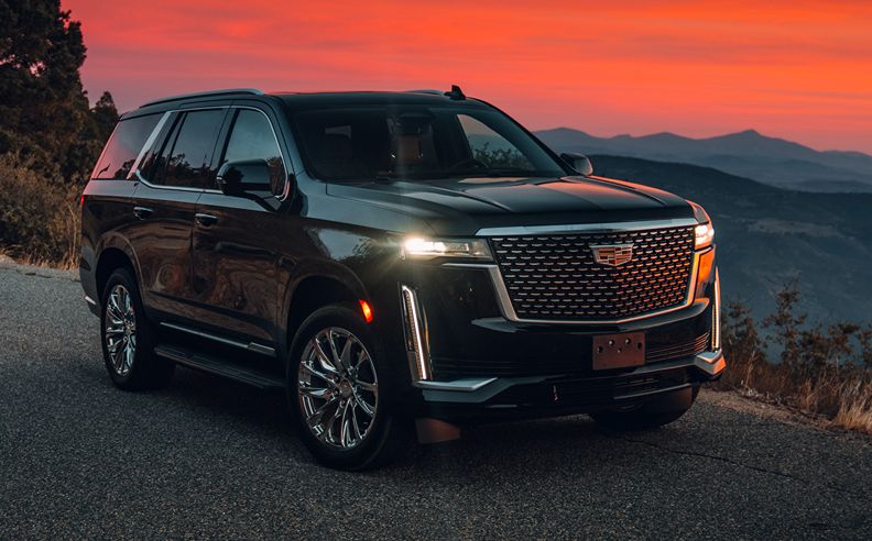 كاديلاك تعيد تعريف الفخامة بتقنيات المستقبل