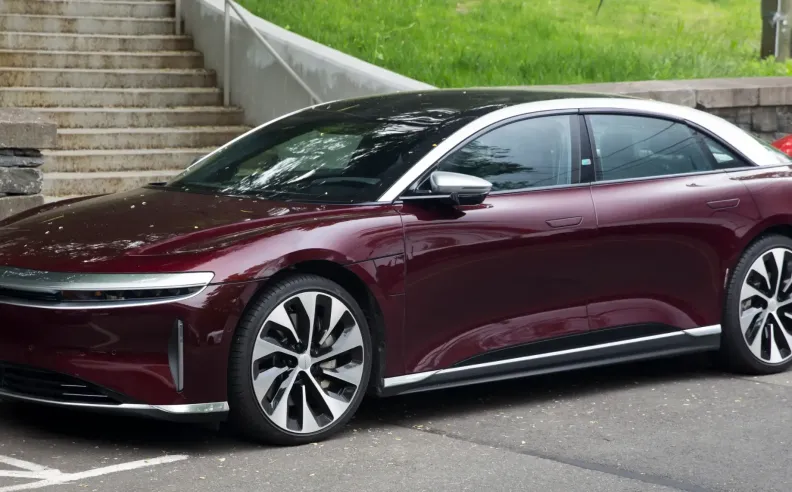 صعود لوسيد: قصة نجاح سريعة وغير تقليدية