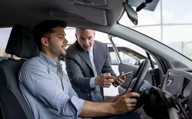 وجود المندوب أثناء تجربة القيادة