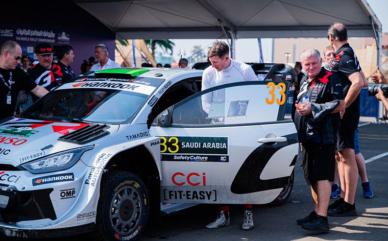 Day 2 Drama at Rally Saudi Arabia: Fourmaux Takes the Lead