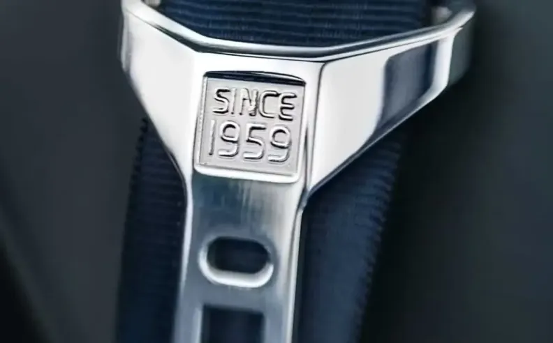 حزام الأمان ثلاثي النقاط: الابتكار الذي أنقذ العالم