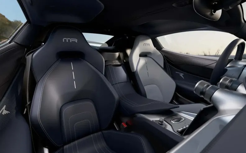 أداء يتحدى المنطق