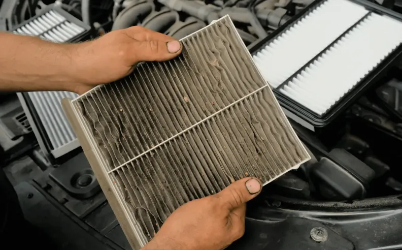 فلتر الهواء في السيارة