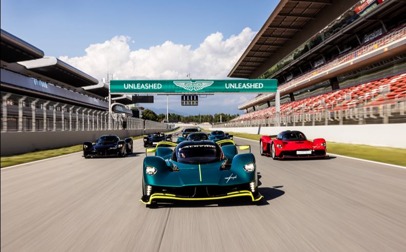 فعاليات أستون مارتن لعام 2026 وانطلاق البرامج الجديدة