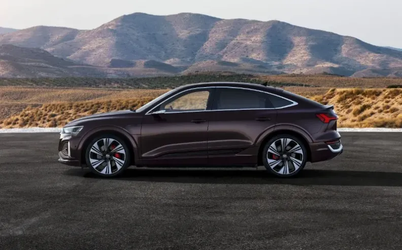 خارجية اودي كيو 8 إي تيرون الجديدة