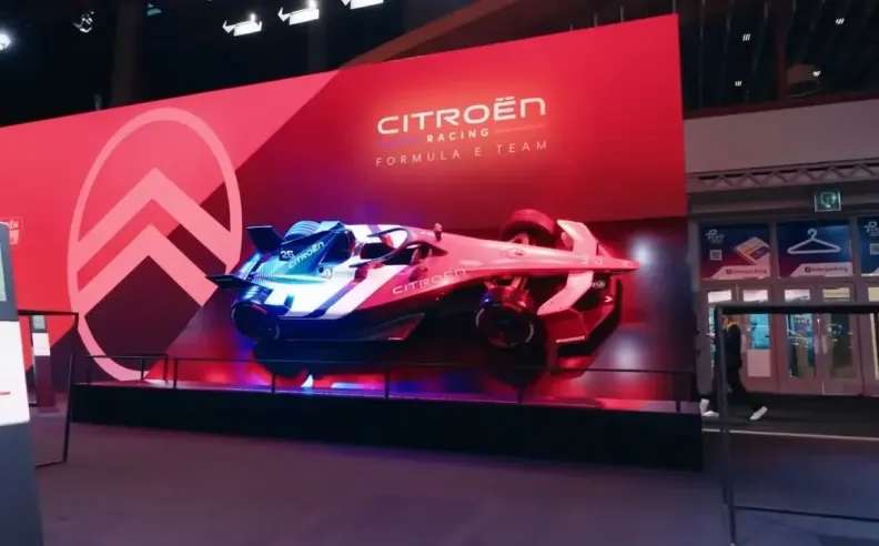 السيارات الاختبارية: نافذة على الغد