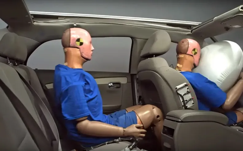 سيارات 2026: أي الطرازات توفر أفضل تجربة خلفية؟