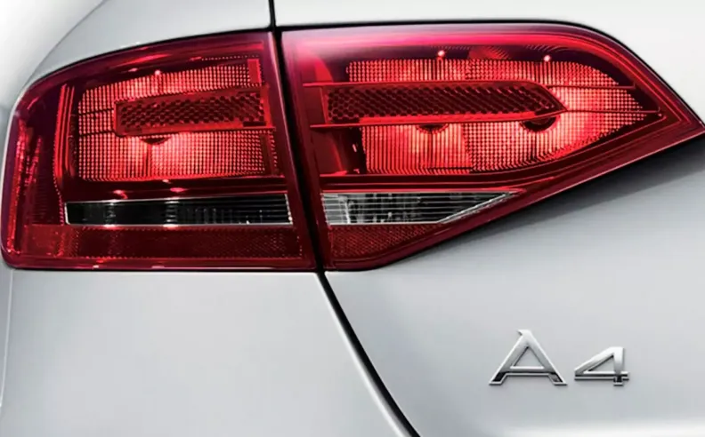 أودي وتاريخ تجارب التسمية سيئة الحظ