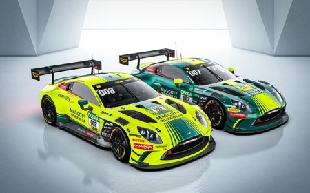 نيكي ثيم ينضم إلى فريق كومتويو ريسينغ لقيادة سيارة أستون مارتن فانتاج في بطولة دي تي إم 2026