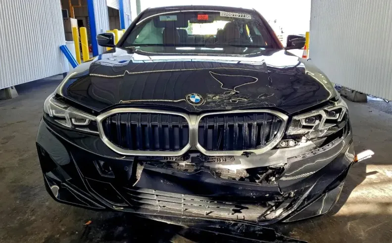 مصابيح بأسعار خيالية: 9,000 دولار مقابل صدمة خفيفة