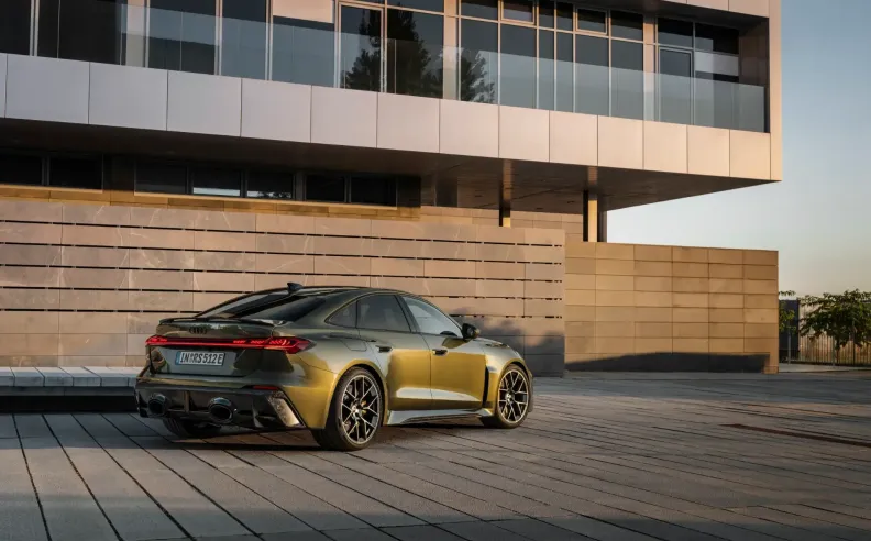 ثورة الكواترو: نظام التحكم الديناميكي بالعزم