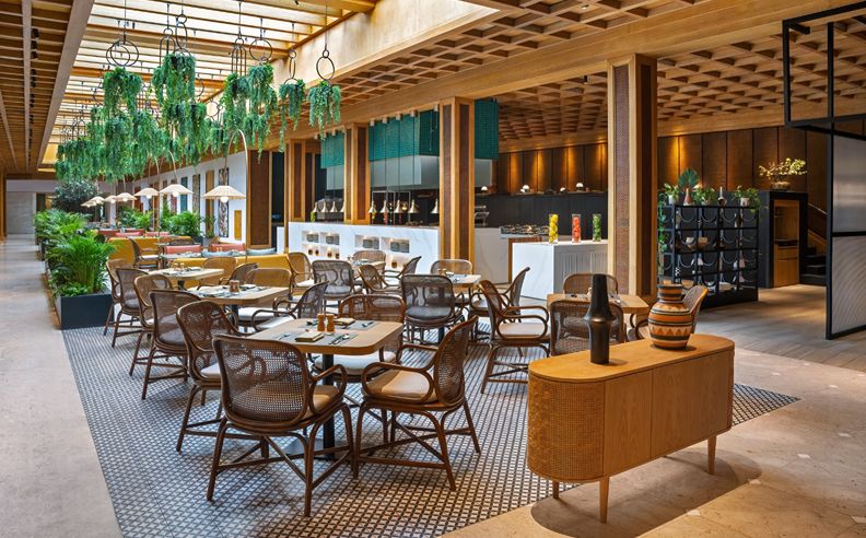 Creekside Traditions, Contemporary Celebrations: Eid Al Adha at Radisson Blu Hotel Dubai Deira Creek