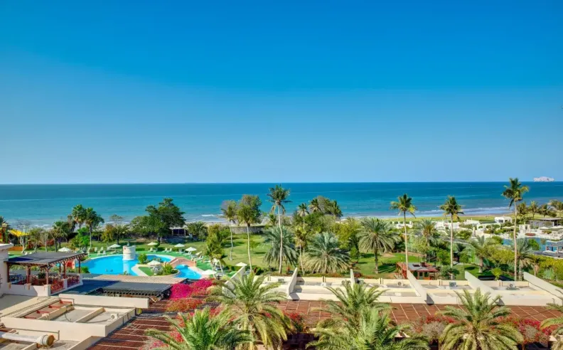 Escape to Oman This Eid With Luxury Mountain Retreats and Beach Resorts