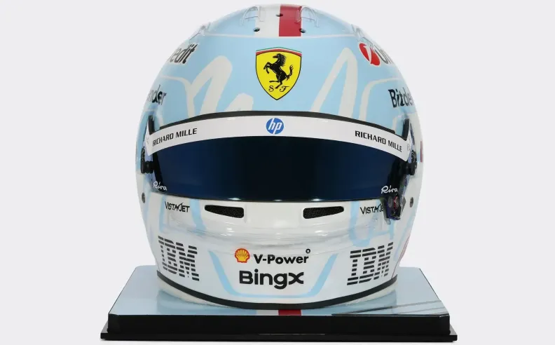 اجواء Miami Grand Prix داخل قطعة فنية