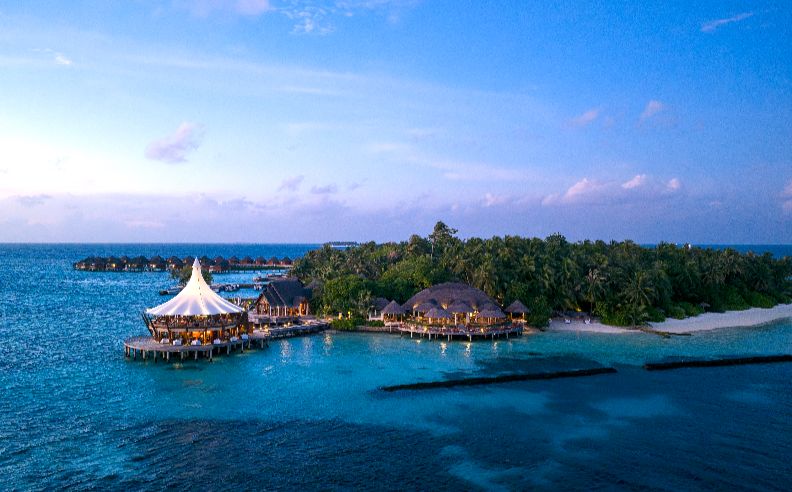 Baros Maldives Endless Summer Experience