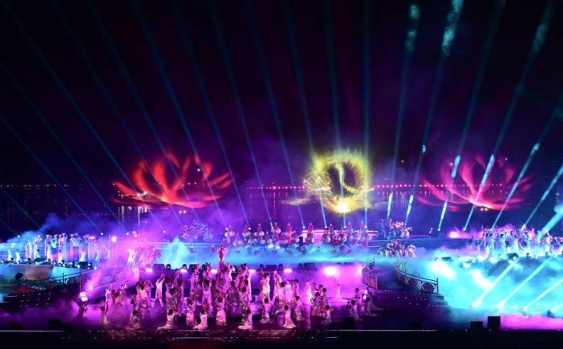 Vietnam Cultural & Luxury Escapes: Hue Festival and Azerai Resorts