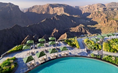 لماذا يُعد جبل الأخضر وجهتك الصيفية المثالية في سلطنة عُمان