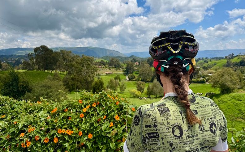 Cycle Colombia from Andes to Coffee and Caribbean