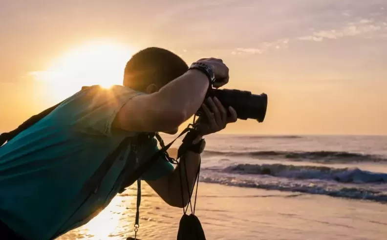 Mastering Outdoor Photography: A Guide to Lighting and Weather Conditions