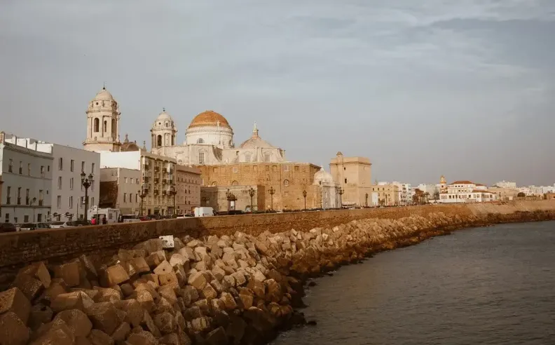 مغامرات الطبيعة والشواطئ