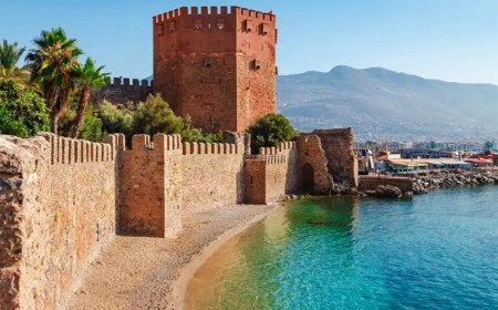 Beat the Heat: Explore Türkiye’s Breezy Coasts and Cool Highlands