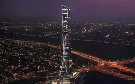 استمتع بأجواء أغسطس في Uptown Dubai مع تجارب تجمع العائلة والطعام والترفيه