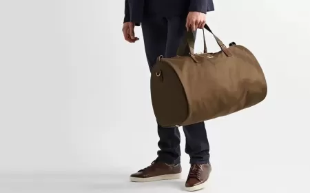 Essential Weekender Bags: The Perfect Blend of Style and Function