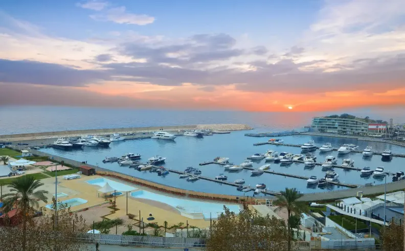 اطلالة الجناح على زيتونة باي
