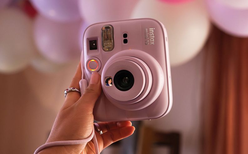 Fujifilm Introduces the instax mini 13