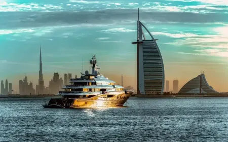 تجربة استئجار يخت في دبي.. رحلة بحرية تكشف المدينة من زاوية مختلفة