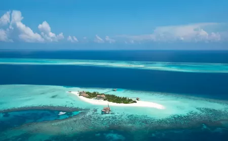 ​​The Ultimate Summer Hideaway: Discover Four Seasons Private Island Maldives at Voavah