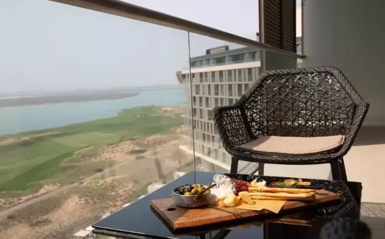 الأنشطة المميزة في فندق Radisson Blu Yas Island