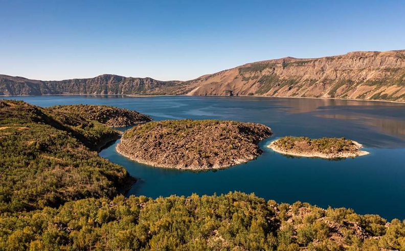 Türkiye’s Most Captivating Lakes for a Lore-Chasing Escape