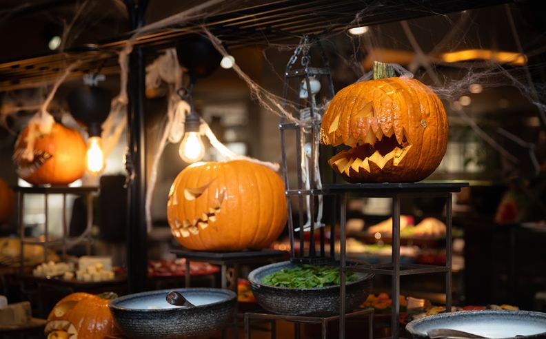 Le Méridien Dubai Unleashes Halloween Spirit at Yalumba, Jules & Warehouse