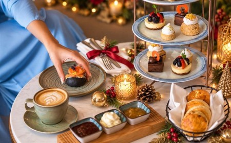 From Festive Tea to Midnight Toasts: Celebrate the Season at Vida Aljada